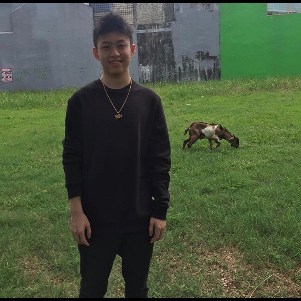 Meet your Posher, Hunter